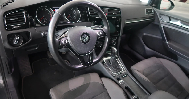 Volkswagen Golf cena 59700 przebieg: 199973, rok produkcji 2019 z Skoki małe 92